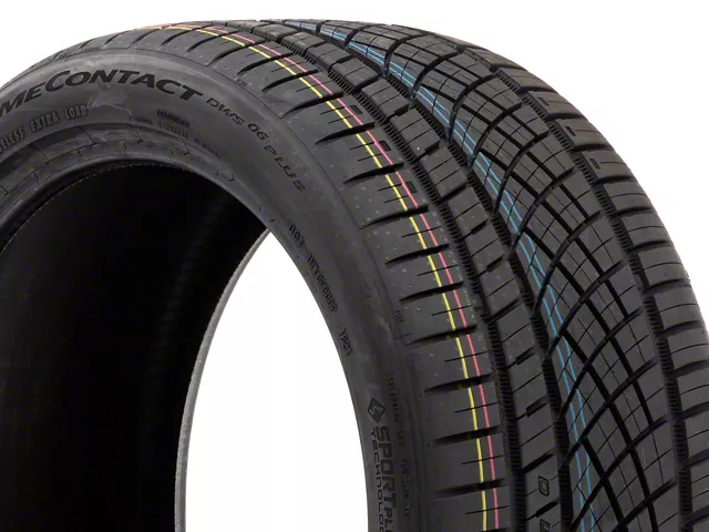 Continental ExtremeContact DWS06 PLUS Tire