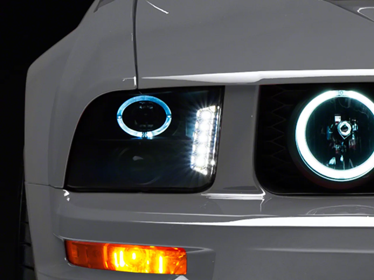 2005-2009 Mustang Lights | AmericanMuscle