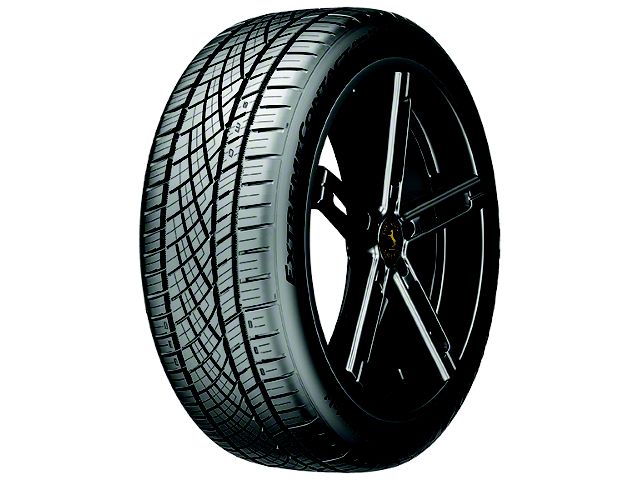 Continental ExtremeContact DWS06 PLUS Tire (235/50R18)