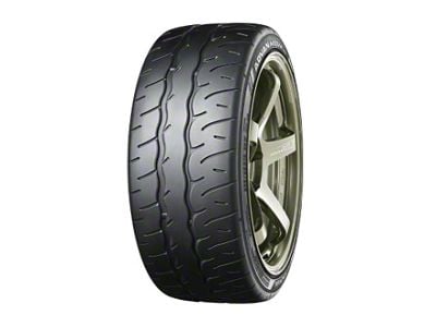 Yokohama ADVAN Neova Summer Tire (285/35R19XL)